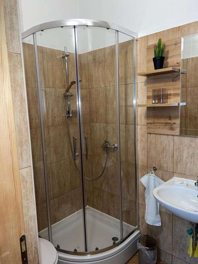 Appartement Vila Fajen Sukosan Luaran gambar